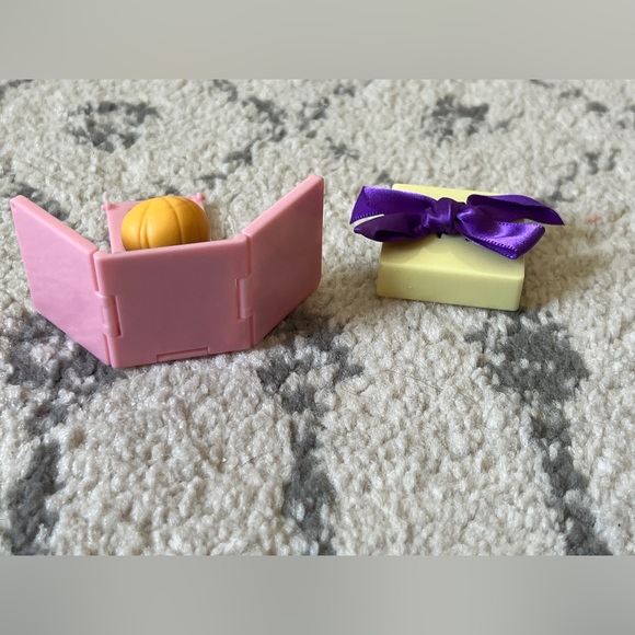 gift 'ems Series 2 Penelope Prague RARE Prague Czechia NEW Unused - Picture 5 of 5